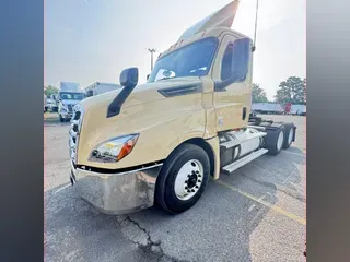 2020 FREIGHTLINER/MERCEDES NEW CASCADIA PX12664