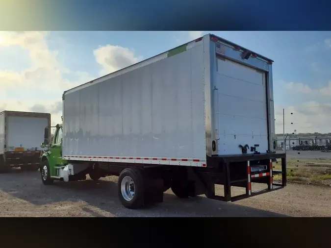 2020 FREIGHTLINER/MERCEDES M2 106