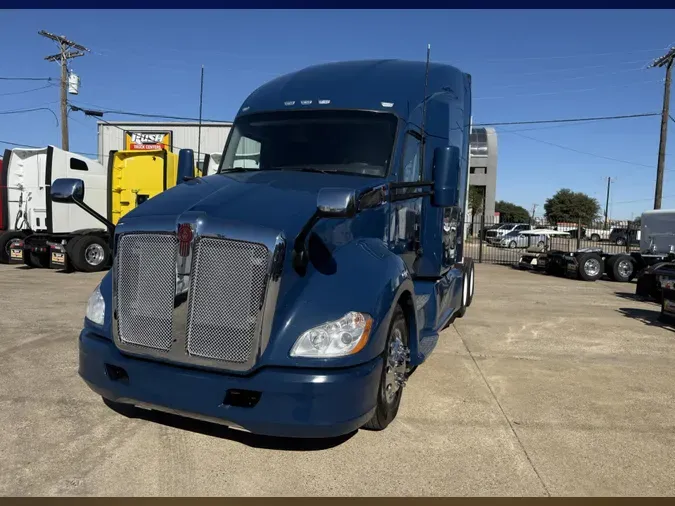2022 Kenworth T680
