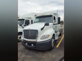 2020 NAVISTAR INTERNATIONAL LT625 SLPR CAB