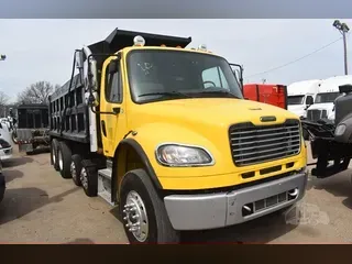 2010 FREIGHTLINER BUSINESS CLASS M2 106