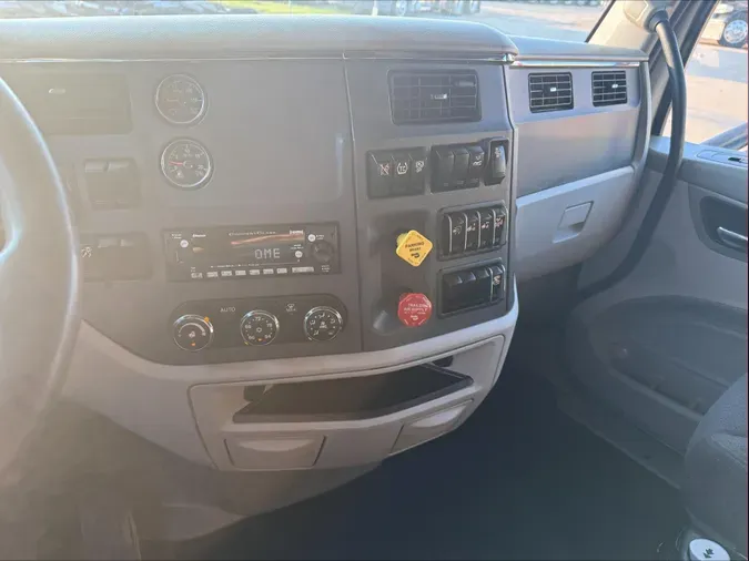 2021 Peterbilt 579