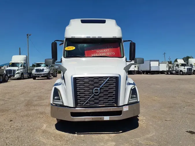 2019 VOLVO VNL64T-760
