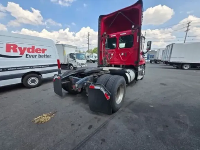 2019 FREIGHTLINER/MERCEDES CASCADIA 125