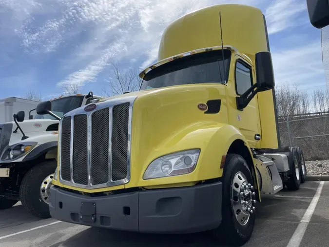 2021 Peterbilt 579