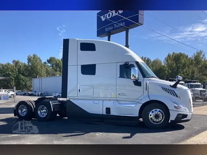 2026 VOLVO VNL64T860