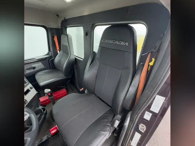 2019 FREIGHTLINER/MERCEDES NEW CASCADIA PX12664