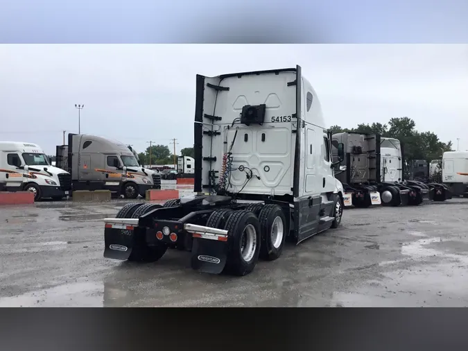 2023 Freightliner Cascadia 1262a10155f71155f2b2e8b725694d6868b
