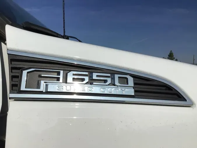 2023 Ford F-650