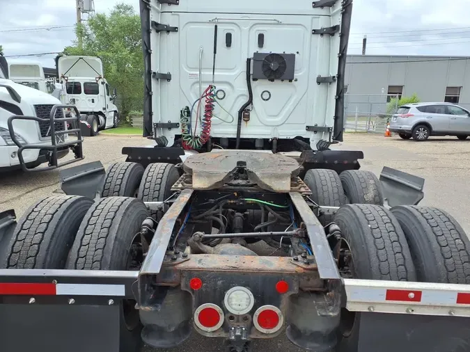 2020 FREIGHTLINER NEW CASCADIA PX12664