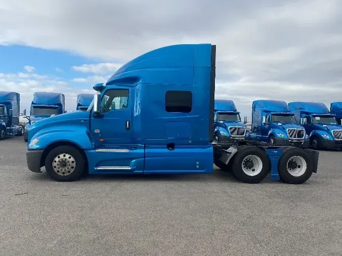 2019 International LT625