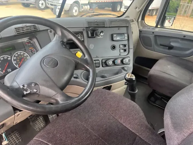 2019 FREIGHTLINER/MERCEDES CASCADIA 1252a1a64524af7949bccbb53484fdf7197