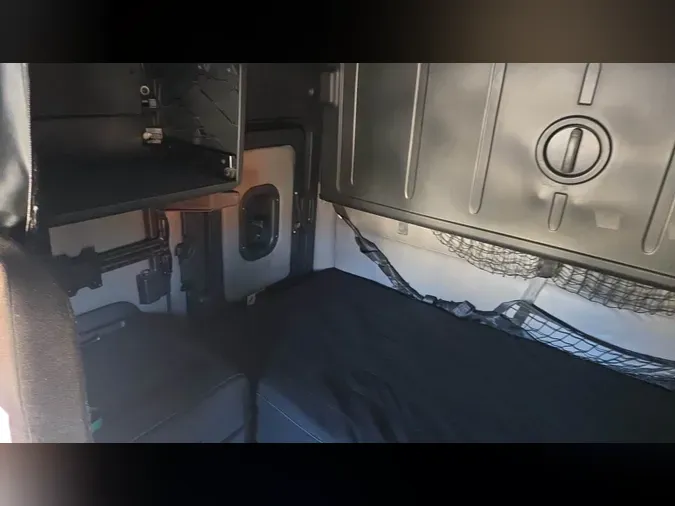 2022 Freightliner Cascadia 1262a1ce6af0f72f26fb80f40139e33043c