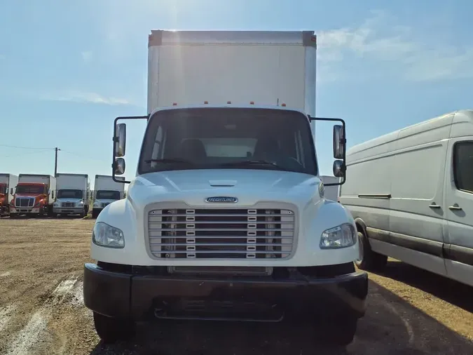 2018 FREIGHTLINER M2 106
