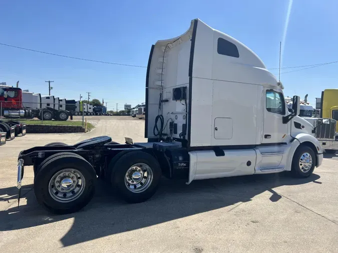 2021 Peterbilt 579