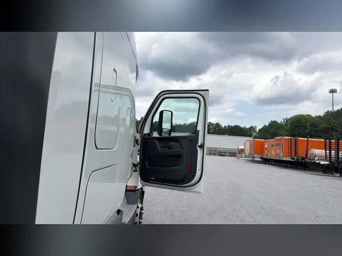 2023 Freightliner Cascadia 1262a21ebdb484631ef738ab942bbf1c4df