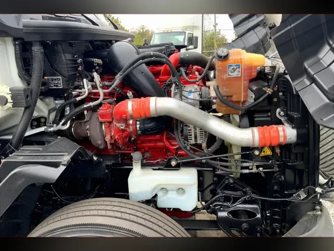2022 INT LT625 6x4