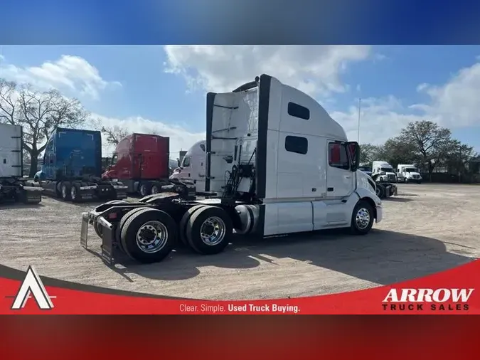 2020 VOLVO VNL760