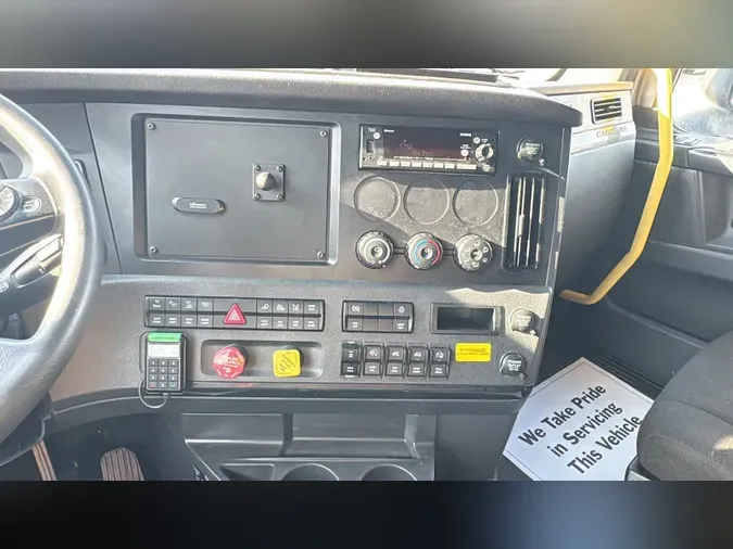 2024 Freightliner Cascadia 126