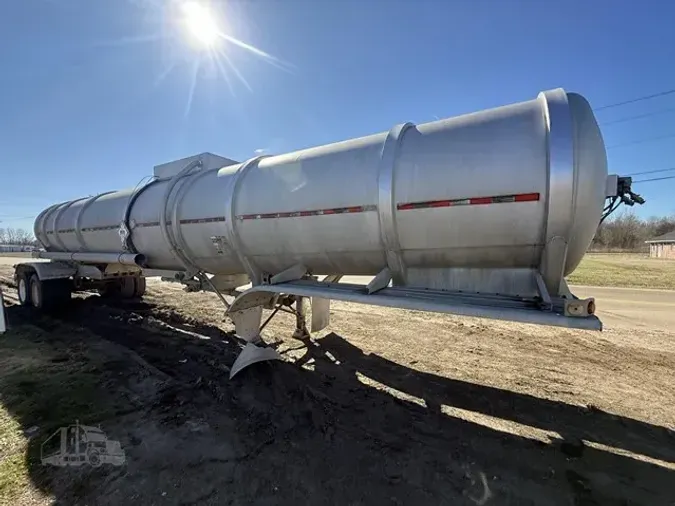 2003 HEIL 2a2b2692ceb05ef3730892e11a4838d3