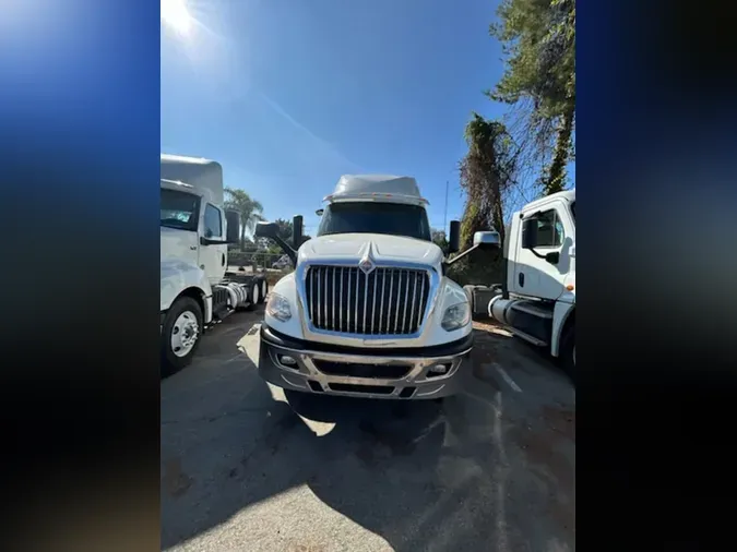 2020 NAVISTAR INTERNATIONAL LT625 SLPR CAB