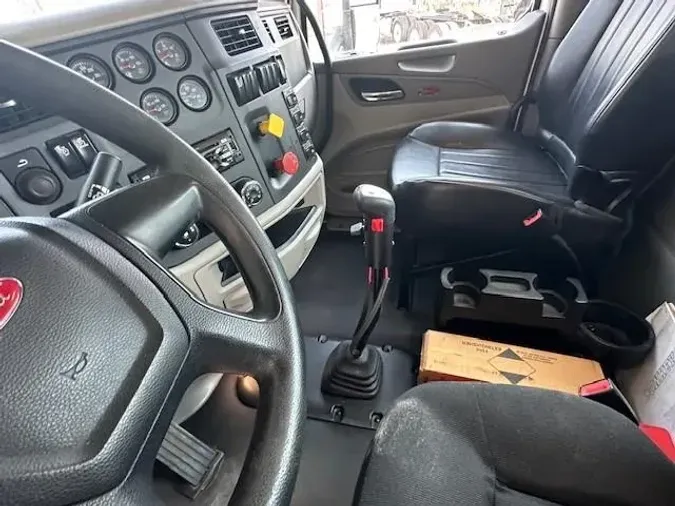 2019 Peterbilt 567