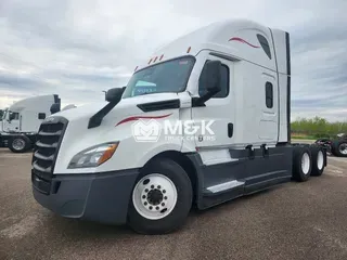 2021 FREIGHTLINER Cascadia 126
