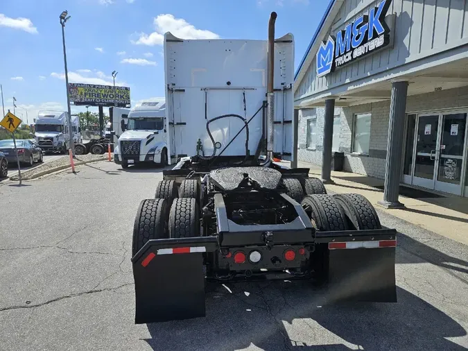 2019 MACK ANTHEM AN64T