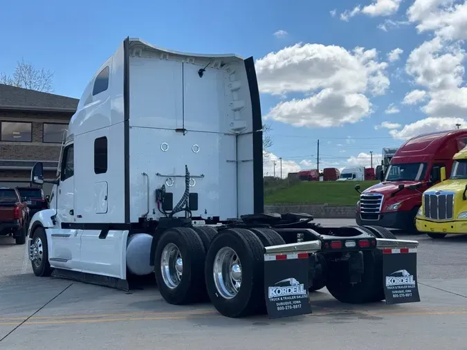 2024 PETERBILT 579