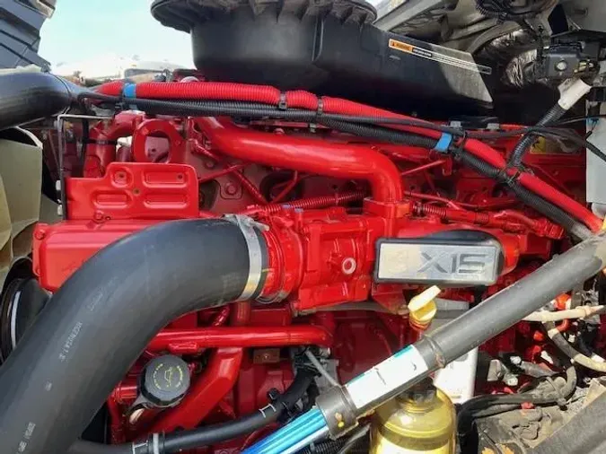 2021 International LT625