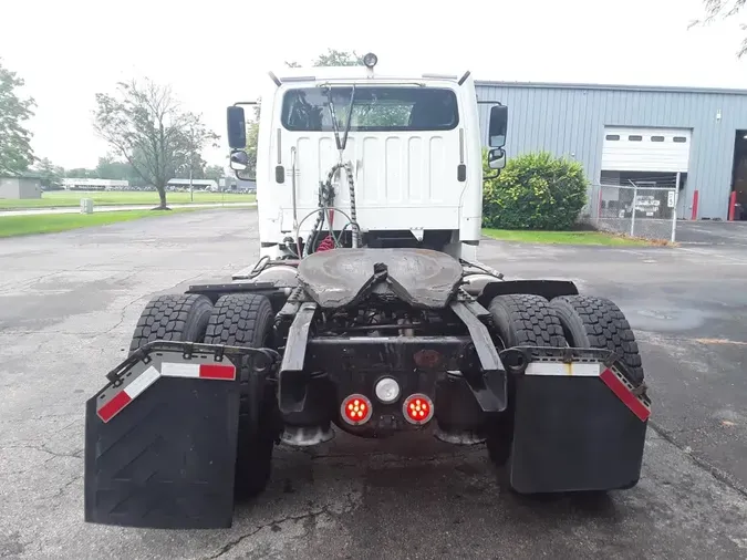 2017 FREIGHTLINER/MERCEDES M2-112