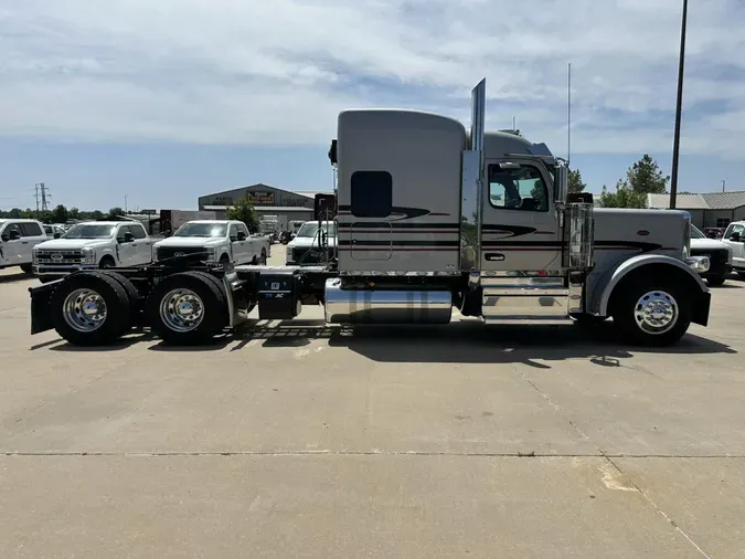 2025 Peterbilt 5892a4005e88a616039d930ef33d2ee5c61