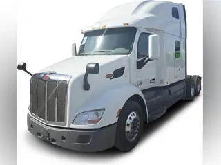 2021 Peterbilt 579