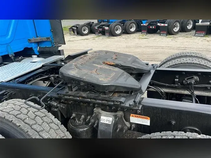 2022 FREIGHTLINER CA126
