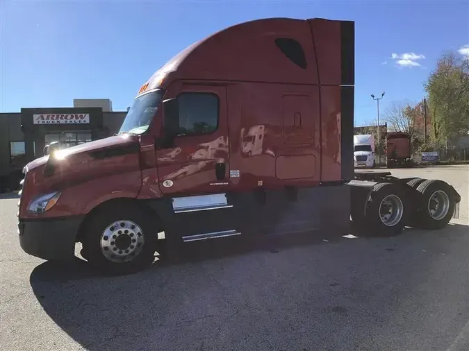 2021 FREIGHTLINER CASCADIA