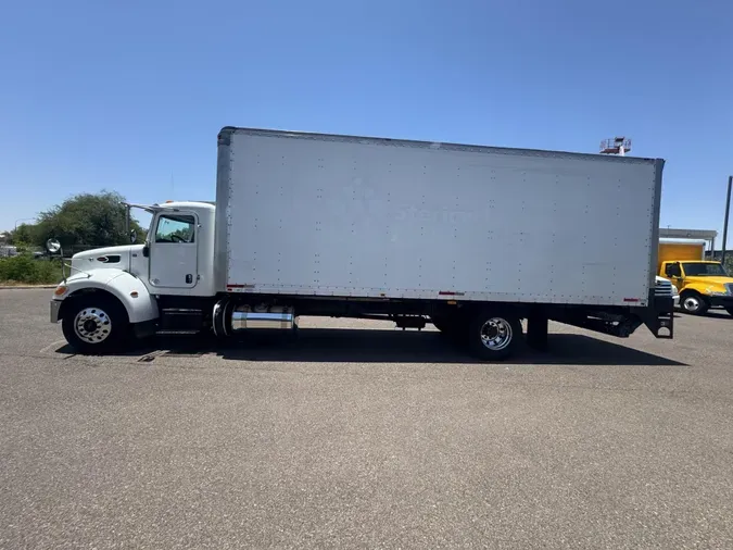 2019 Peterbilt 330