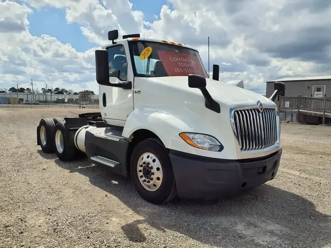 2020 NAVISTAR INTERNATIONAL LT625 DAYCAB T/A