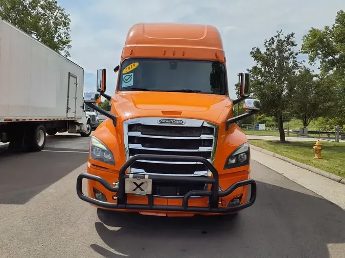 2019 FREIGHTLINER NEW CASCADIA PX12664
