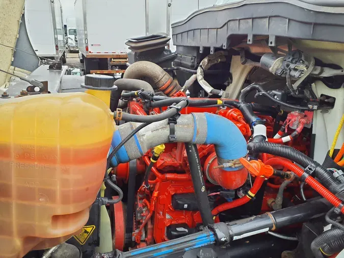 2019 NAVISTAR INTERNATIONAL 4300