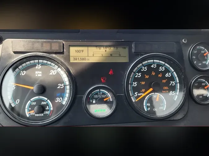 2020 FREIGHTLINER/MERCEDES CASCADIA 1252a544e0d41c661d4673ffebae31fc4d1