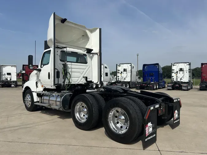 2020 International LT625