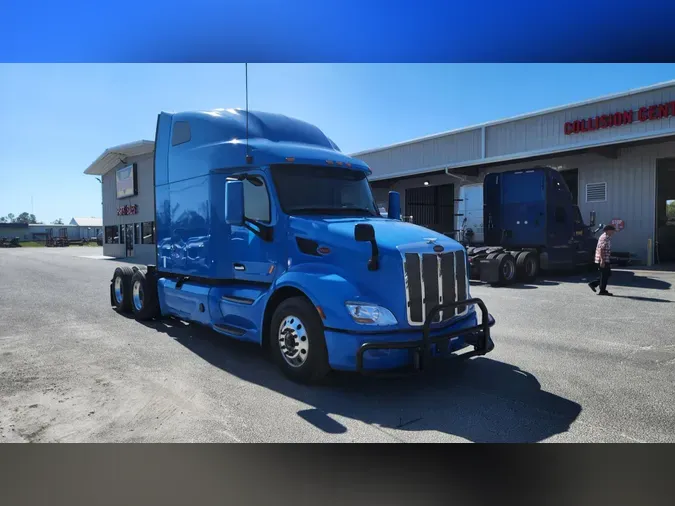 2021 Peterbilt 579