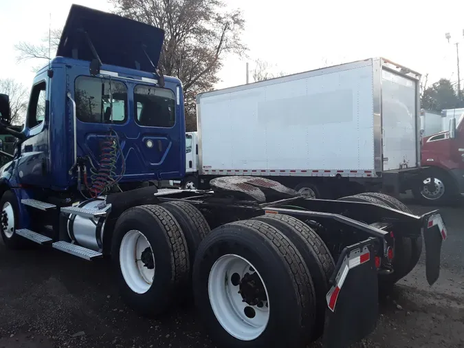 2020 FREIGHTLINER/MERCEDES NEW CASCADIA PX12664