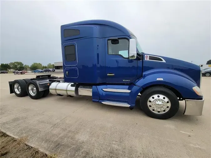 2021 KENWORTH T680