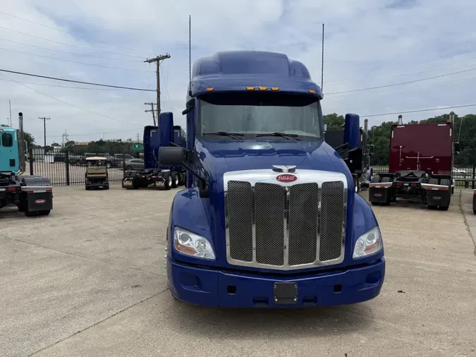 2022 Peterbilt 579
