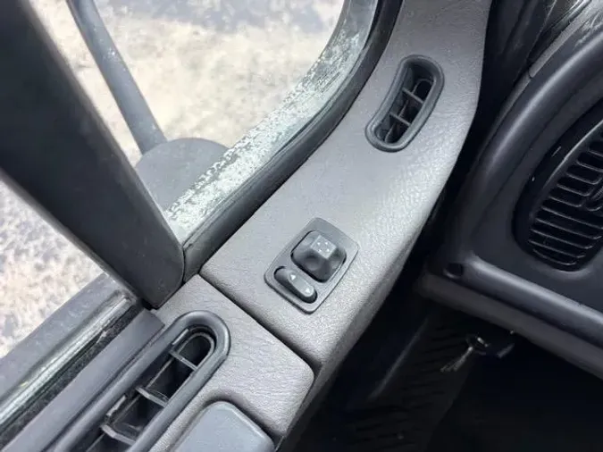 2021 Freightliner Business Class M2 106