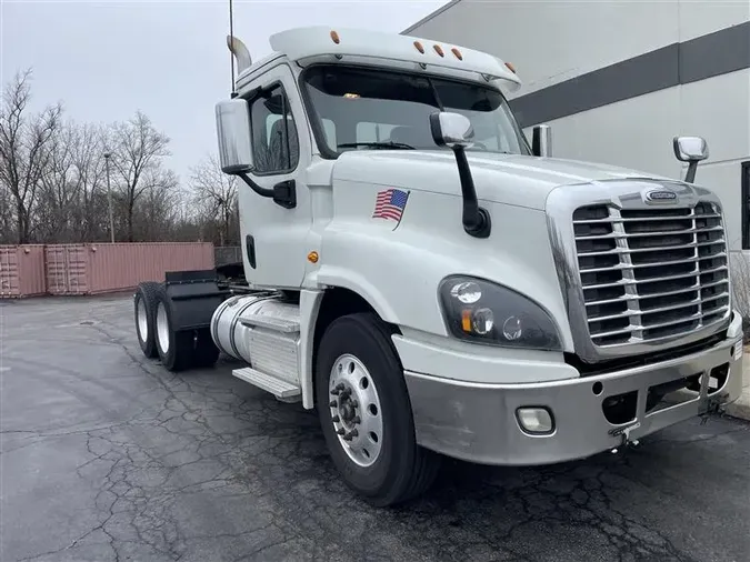 2018 FREIGHTLINER CASCADIA