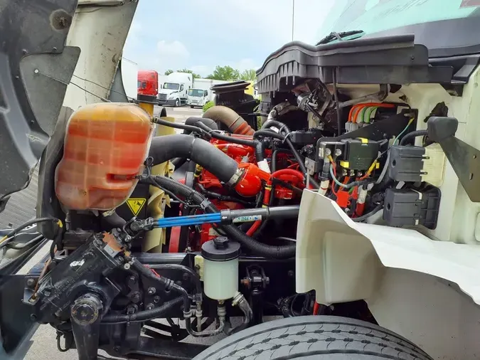 2017 NAVISTAR INTERNATIONAL 4300