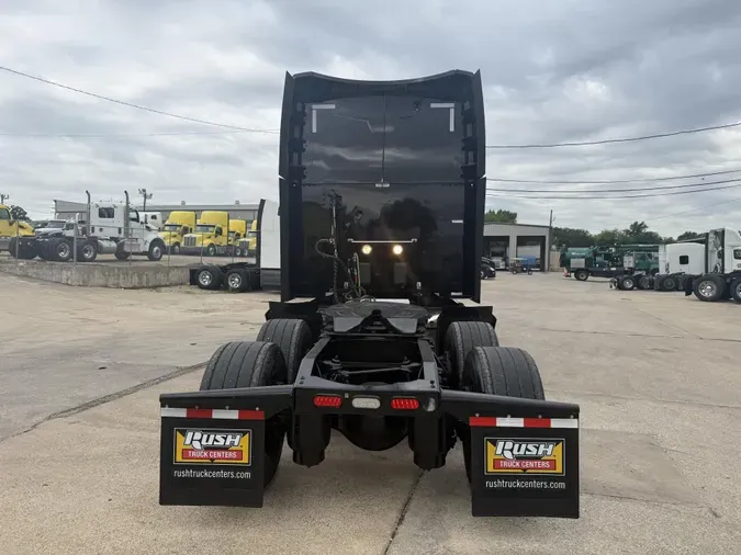 2022 Peterbilt 579