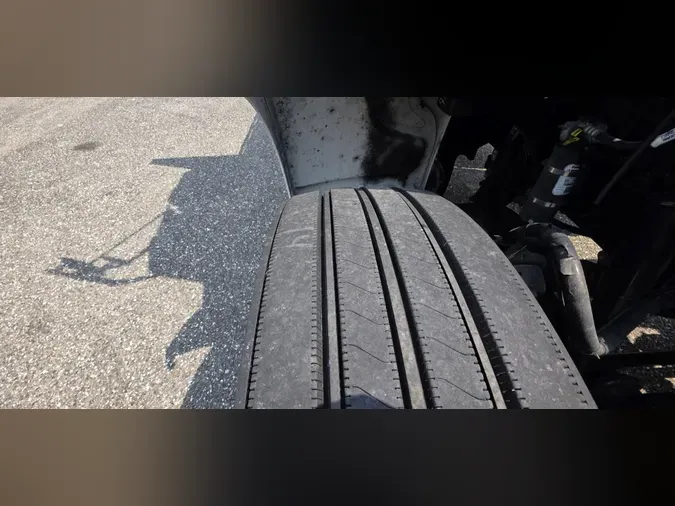 2020 Peterbilt 337